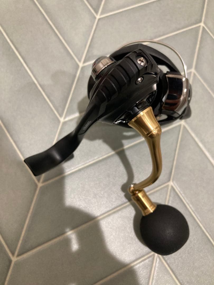 ダイワ 23BG SW 4000D-CXH