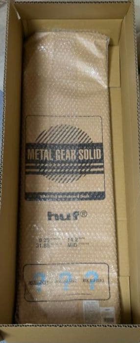 スケートボード huf MGS LEGACY BLIND BAG SKATE DECK