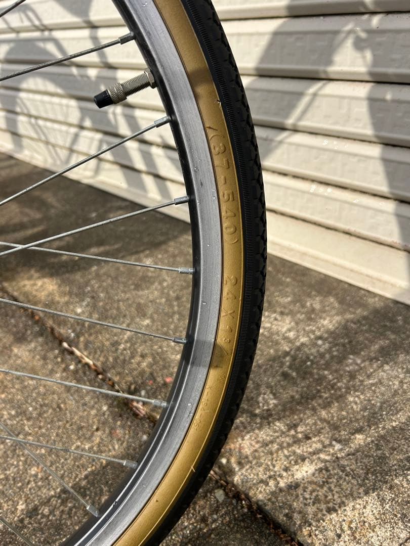 自転車　24 LOUIS AMU-Z アミューズブラックライン