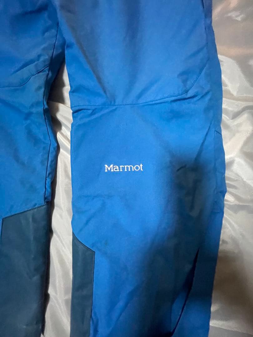 Marmotマーモットスキーウェア上下セット　ヒートナビ　Мサイズ