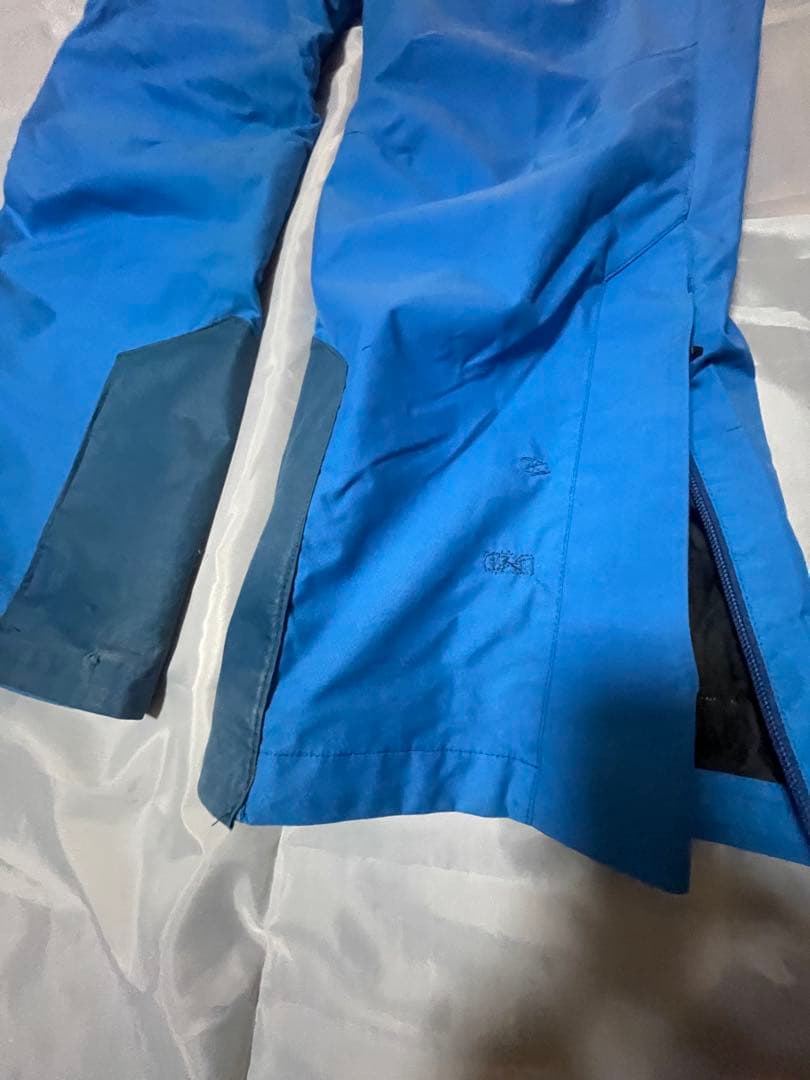 Marmotマーモットスキーウェア上下セット　ヒートナビ　Мサイズ