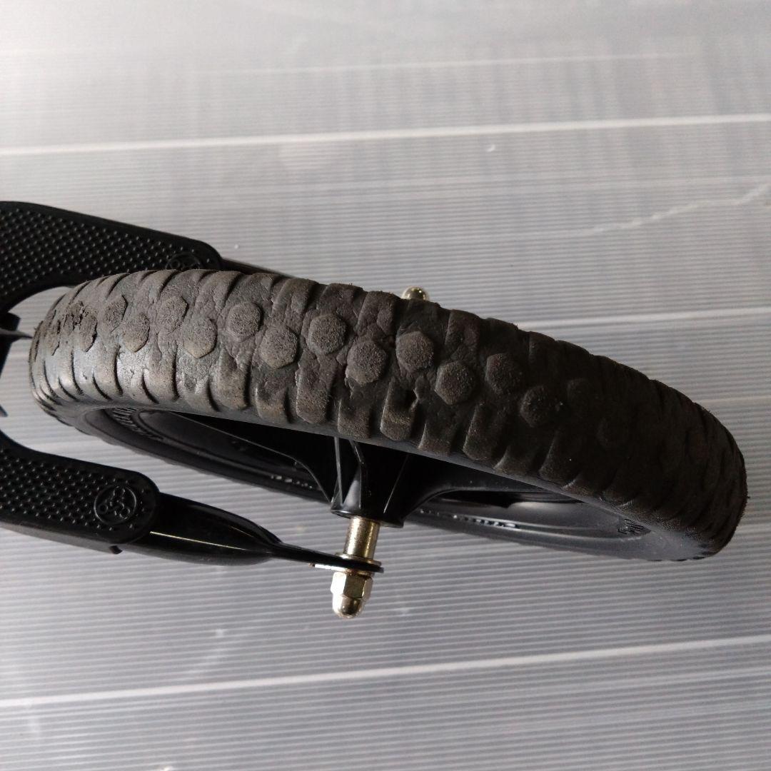 STRIDER バランスバイク ブラック　プロテクター付き