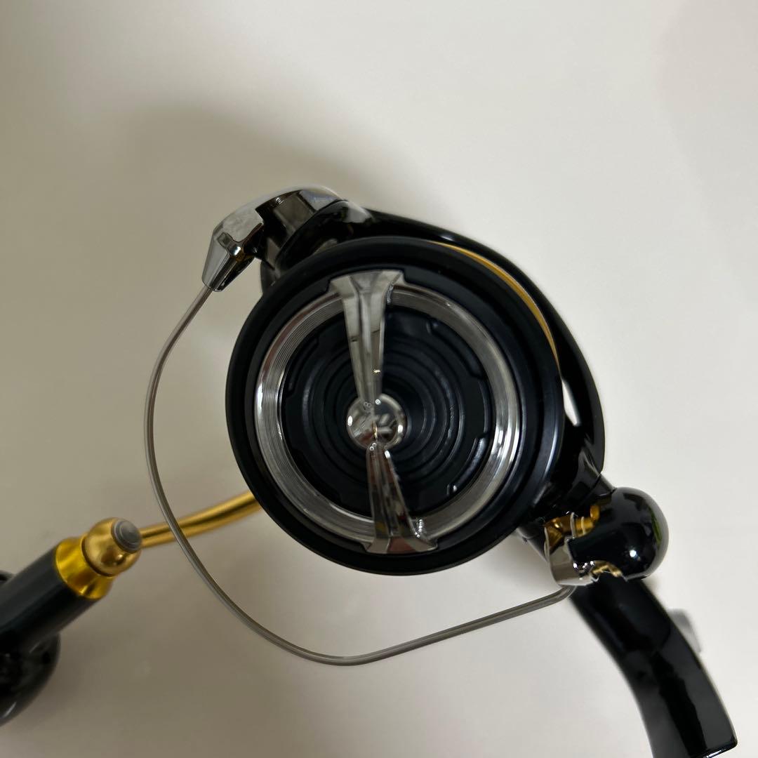 ダイワ　23レガリス LT3000-CXH ゴメクサスカスタム