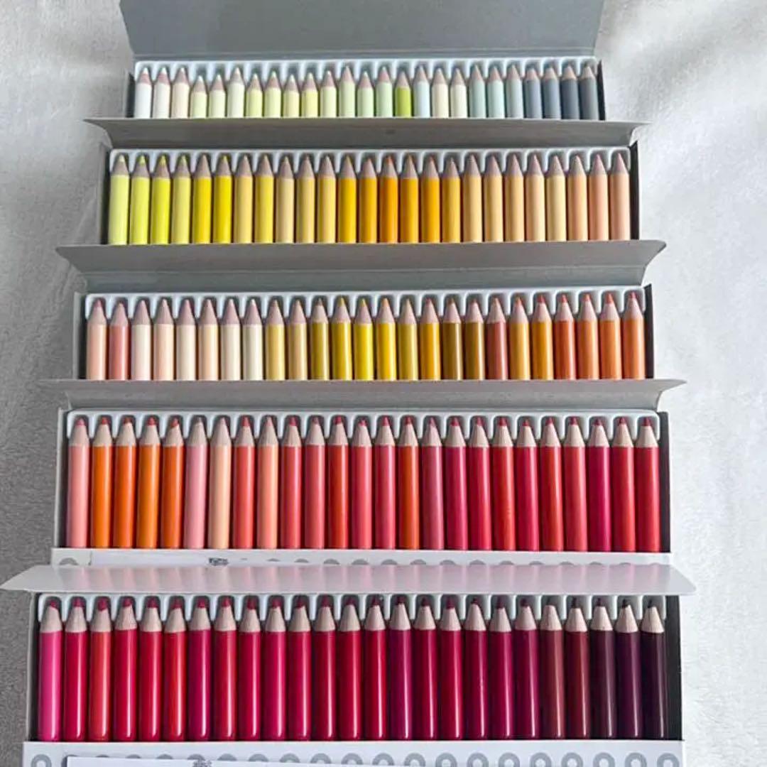 フェリシモ　500色　色鉛筆　塗り絵つき　ヒグチユウコ