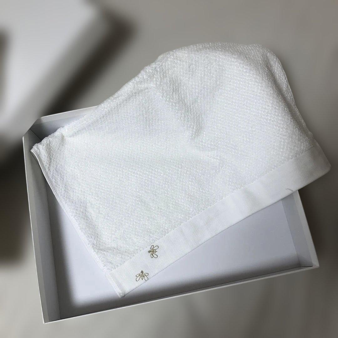 GUERLAIN ゲラン ホワイトタオルセット 3点　ギフトボックス付き