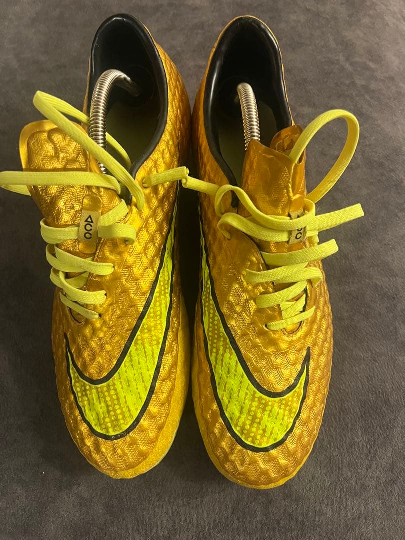 ナイキ ハイパーヴェノム ファントム PREM HG-E