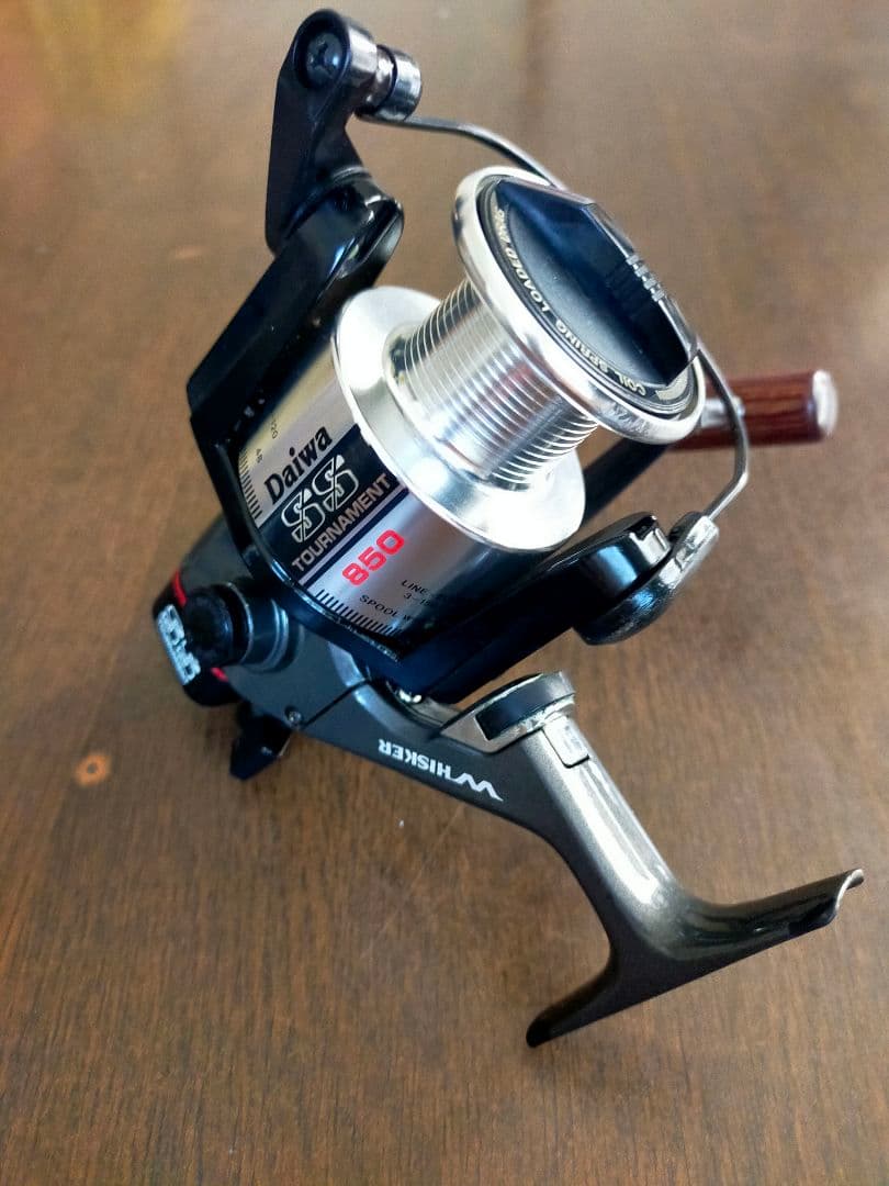 リール Daiwa WHISKER TOURNAMENT SS-850