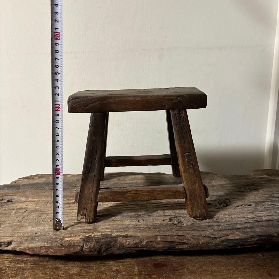 朝鮮　李朝　中国　その1 木製小さな踏み台　肘掛　花台　スツール　古民具　骨董