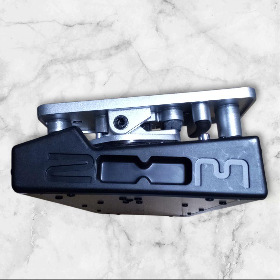 ZOOM G5 ギターエフェクター　マルチエフェクター　シルバー