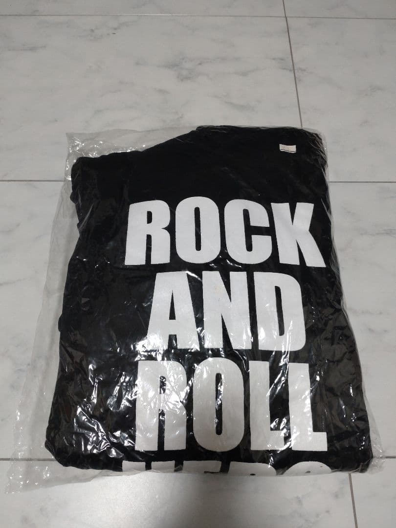 サザンオールスターズ　ROCK AND ROLL HERO フード付きパーカー