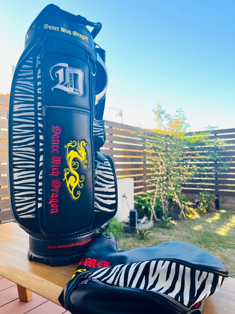 Dance With Dragon ゴルフバッグ ゼブラ柄