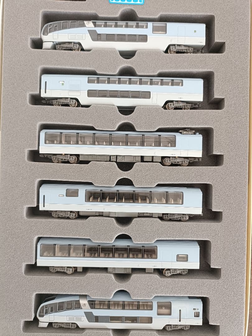 訳ありKATO 10-177 + 10-178 251系スーパービュー室内灯付き