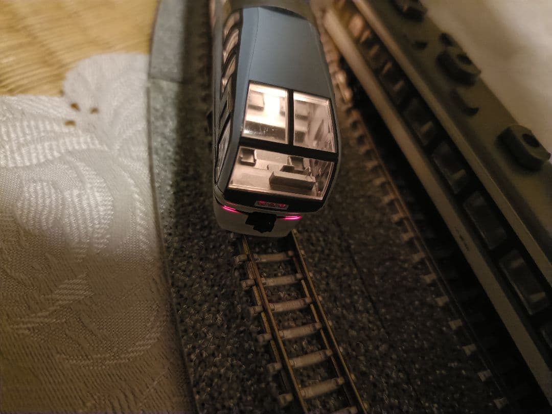 訳ありKATO 10-177 + 10-178 251系スーパービュー室内灯付き