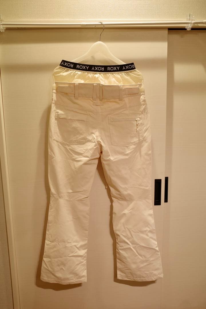 スノボウェア上下セット　ROXY ホワイト 　Mサイズ　定価6万