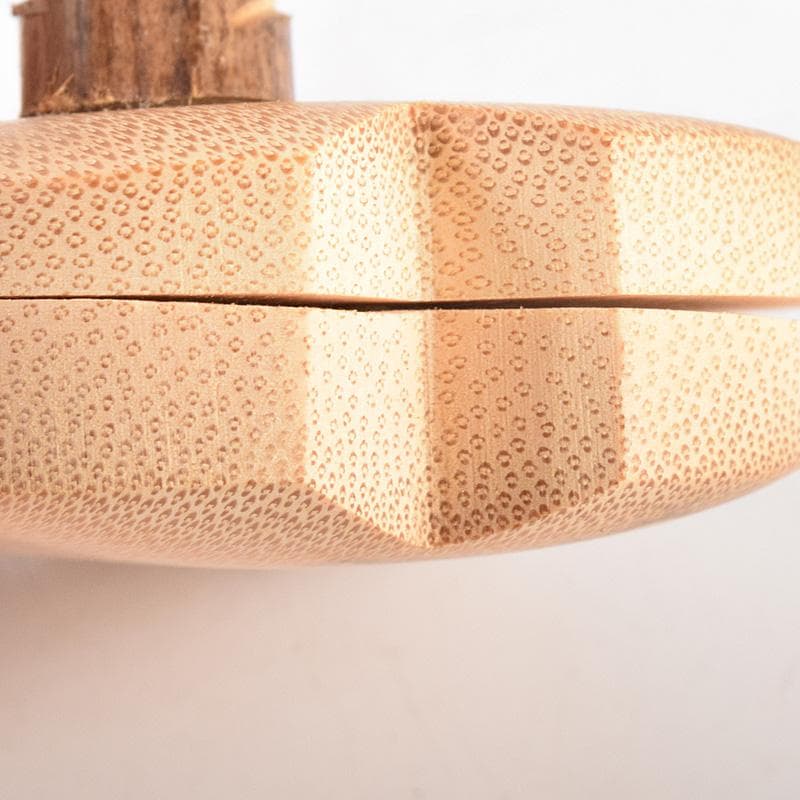 茶道具　竹細工師　山田竹遊造　蓮に蛙　竹香合　共箱　C　R4927