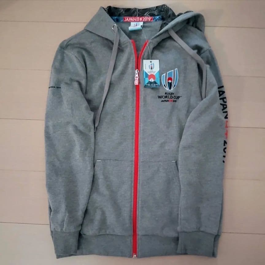 ラグビーワールドカップ2019日本大会公式グッズ「ジップパーカー」会場限定品