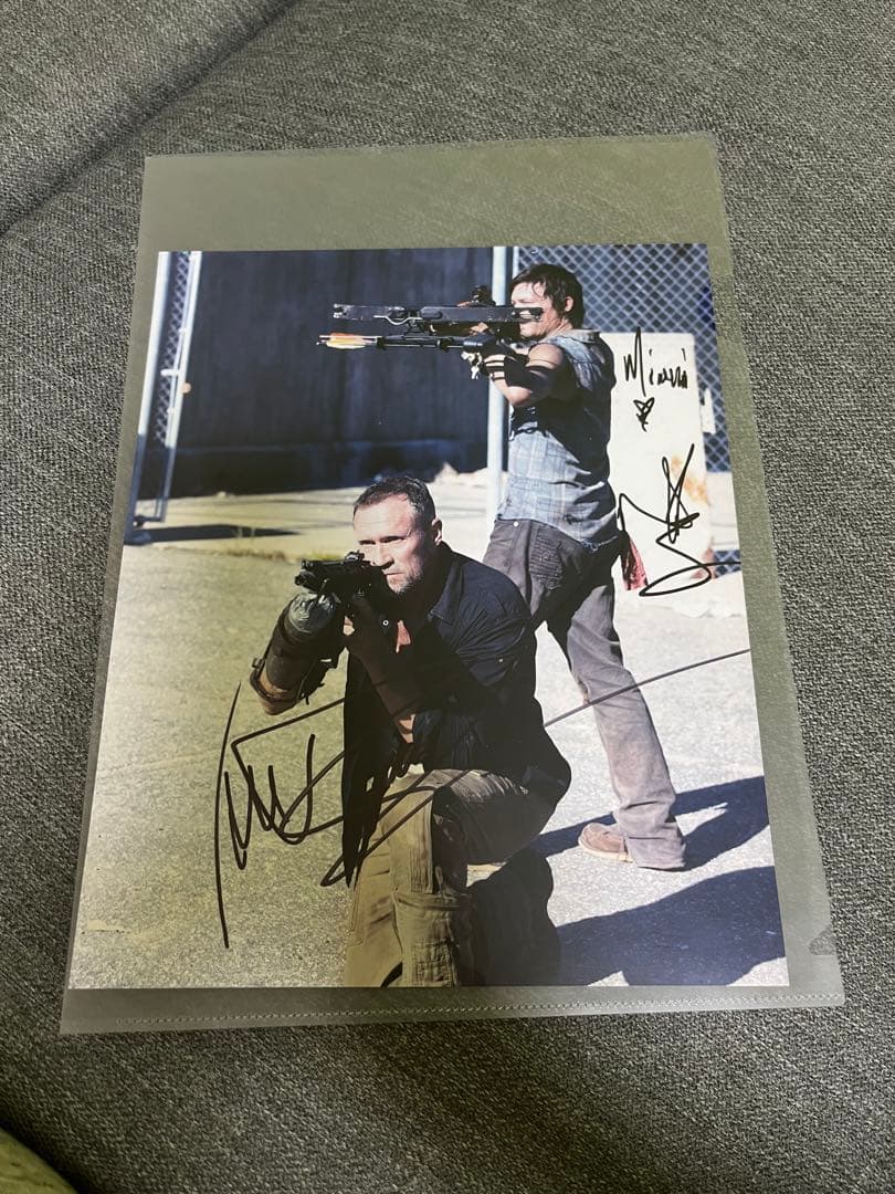 ［週末限定値下げ］ ウォーキングデッド　ノーマンリーダス　直筆サイン