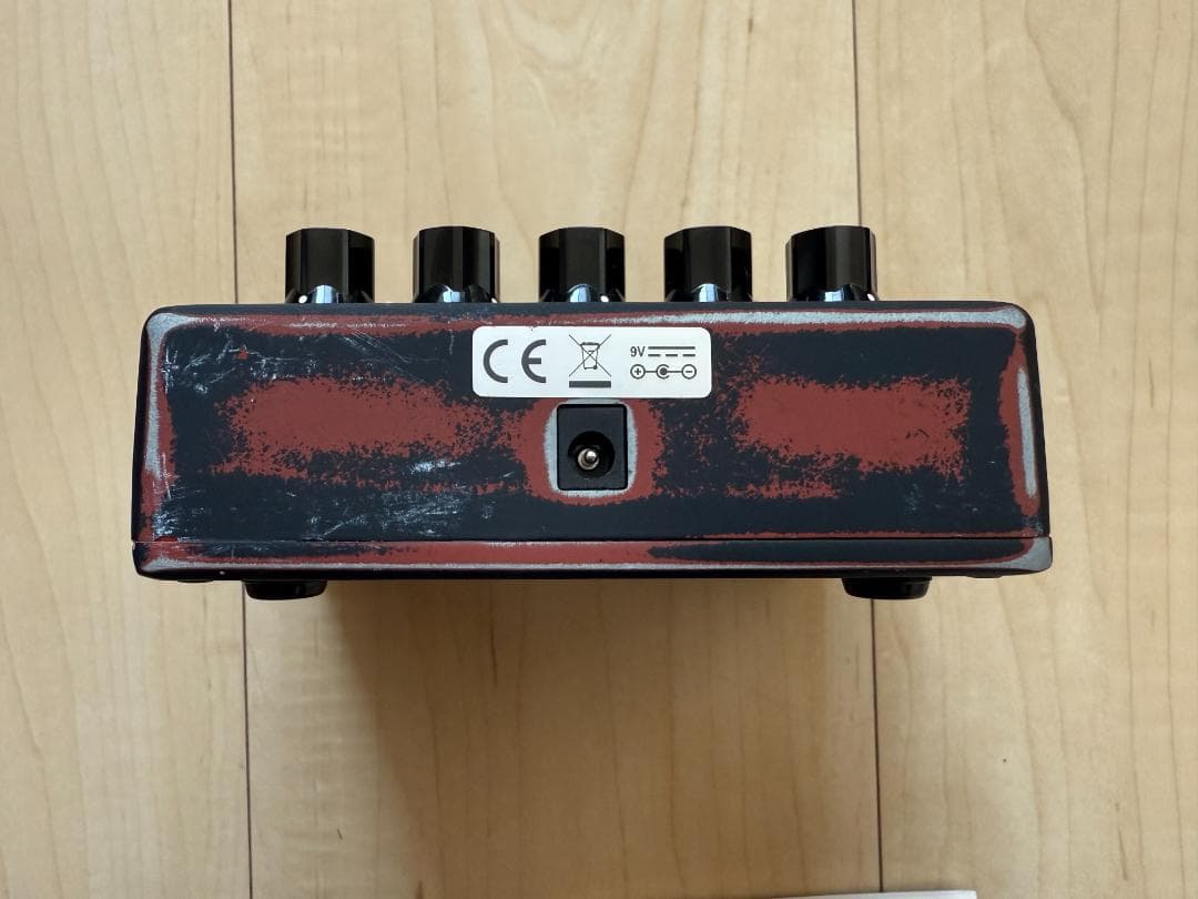 SLASH OCTAVE FUZZ（SF01）