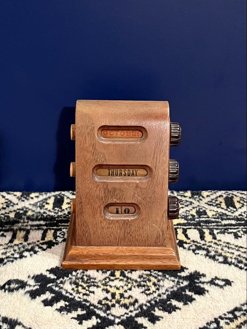 【週末お値下げ】木製卓上カレンダー アンティーク コレクション 希少品