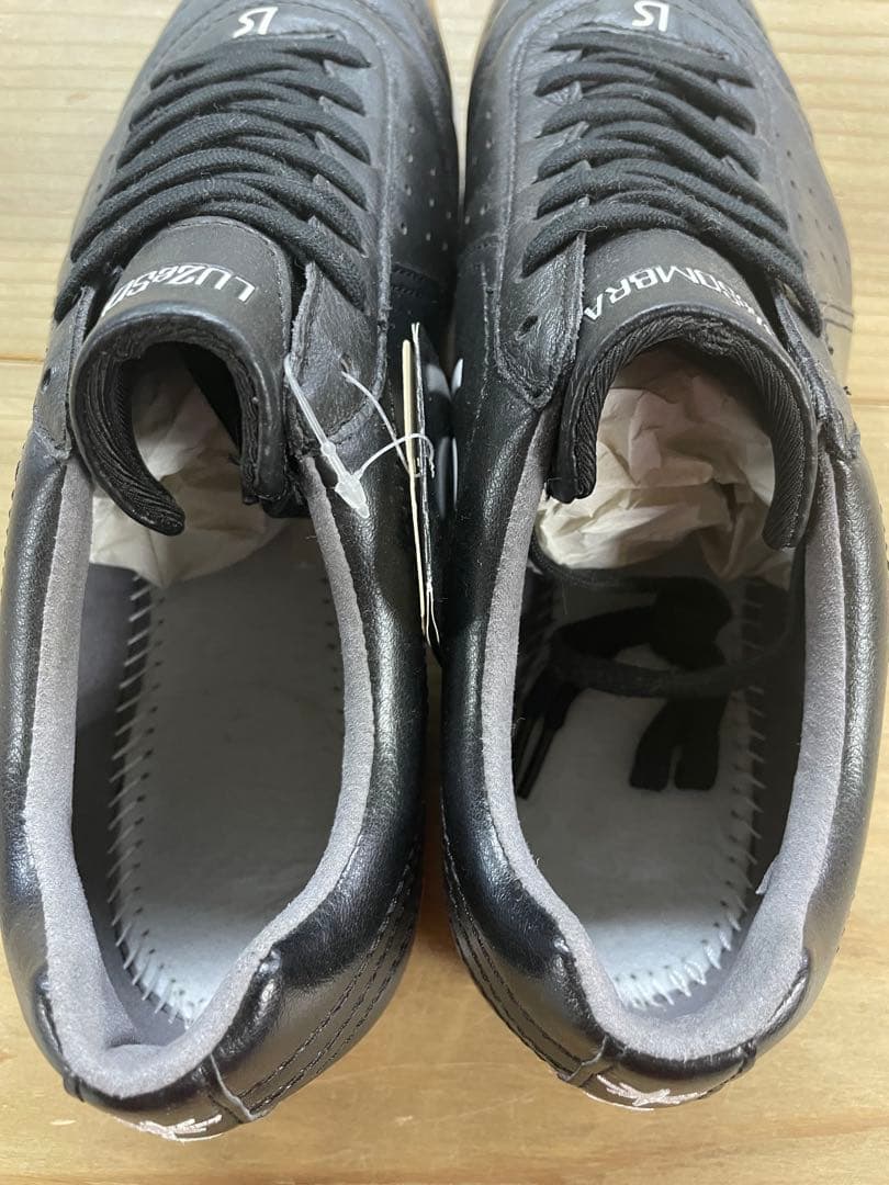 Luz e Sombra フットサルシューズ ブラック　26cm