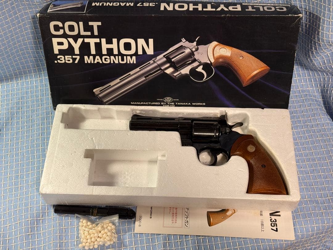 タナカ リボルバー ガスガン