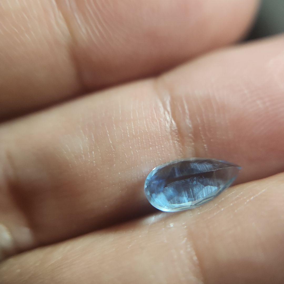 天然サンタマリアアクアマリン 1.090ct