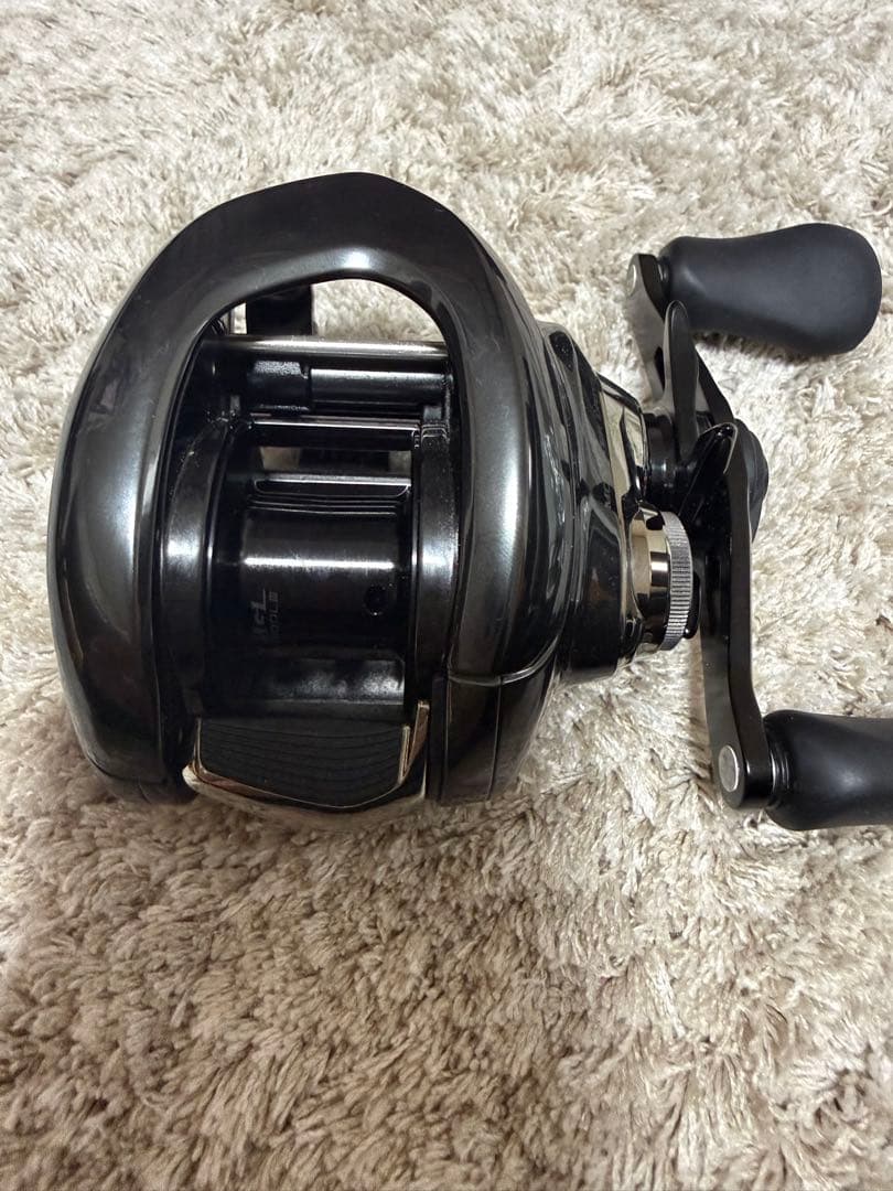 abu8080　23アンタレスDC MD XG 右ハンドル　美品