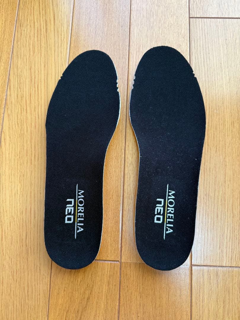 シューズ Mizuno Morelia Neo 4 japan