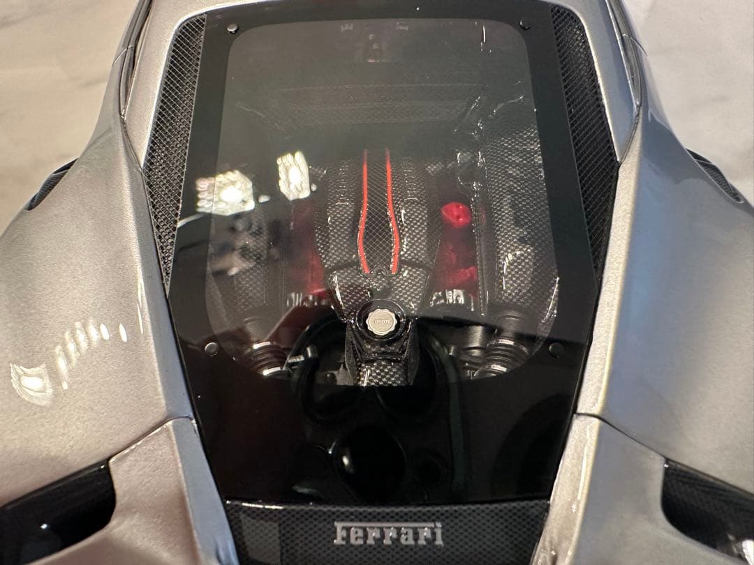 新品 GH モデル 1/18 フェラーリ 488 ピスタ PISTA ミニカー