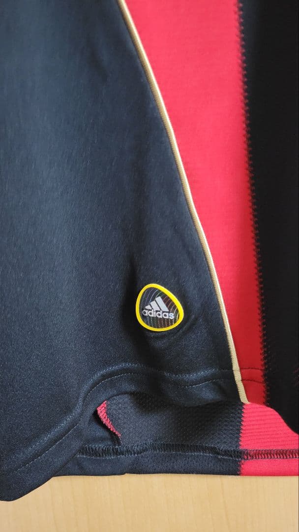 ACミラン adidas シャツ 赤黒