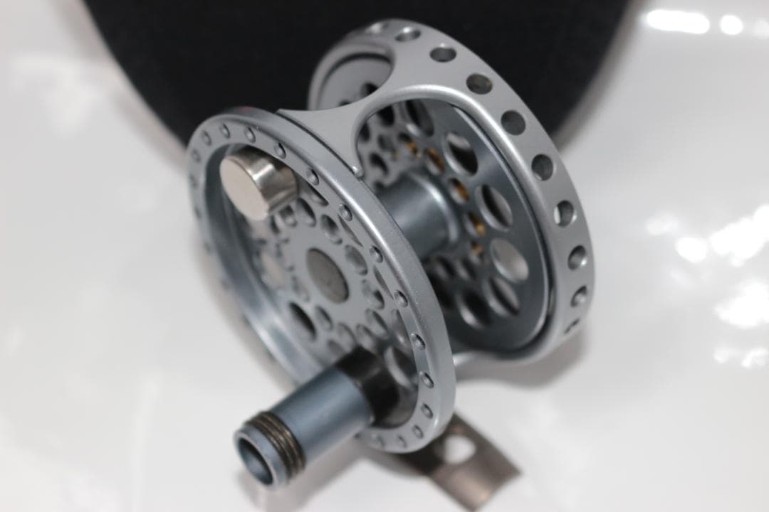 ダッチリール　Dutch 0　オランダ製　Ari T Hart　アリ・ハート