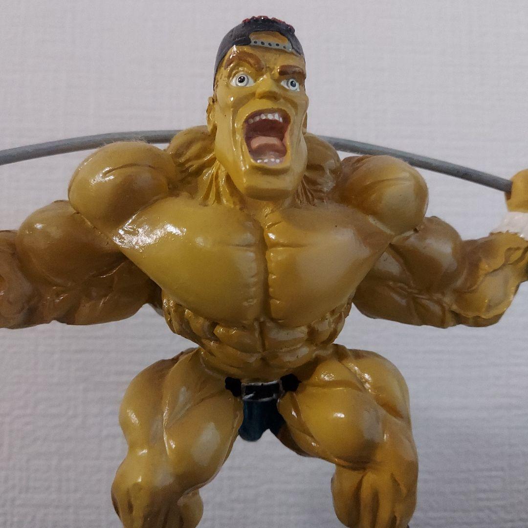スクワット　フィギュア　ボディビル　ムキムキ