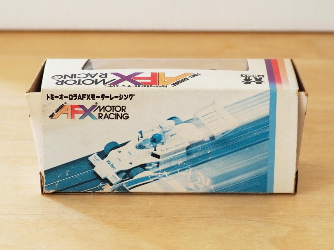 新品 スーパーマグナカー★AFX MOTOR RACING TOMY ミニカ