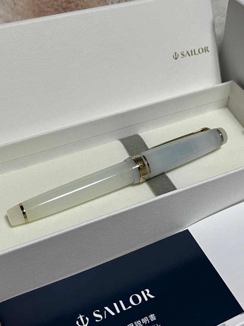 ☆限定品 新品 未使用 セーラー万年筆 URARAうらら ニブF 細字☆