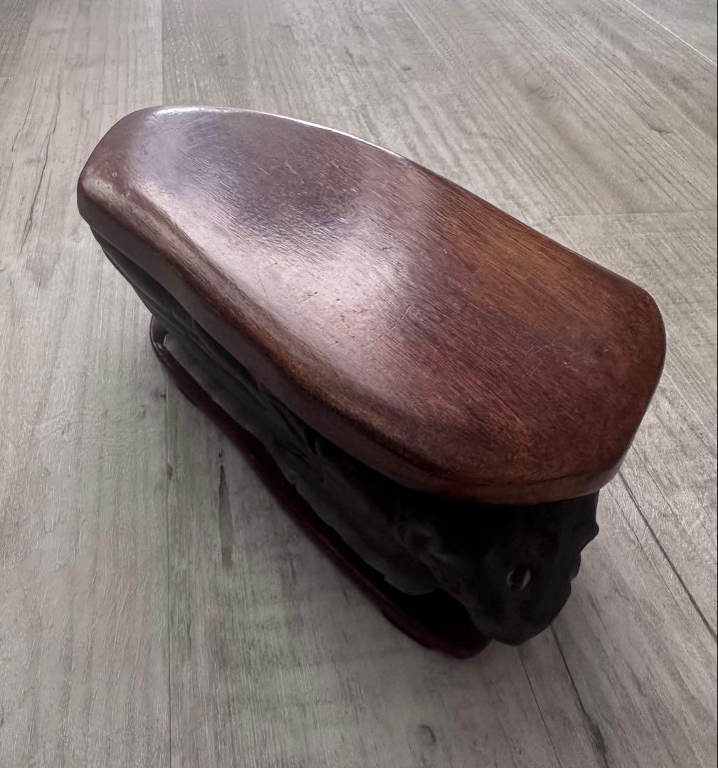 大バーゲンアンティークの茄子と裏に雲をあしらった彫刻硯　木製外枠付き‼️