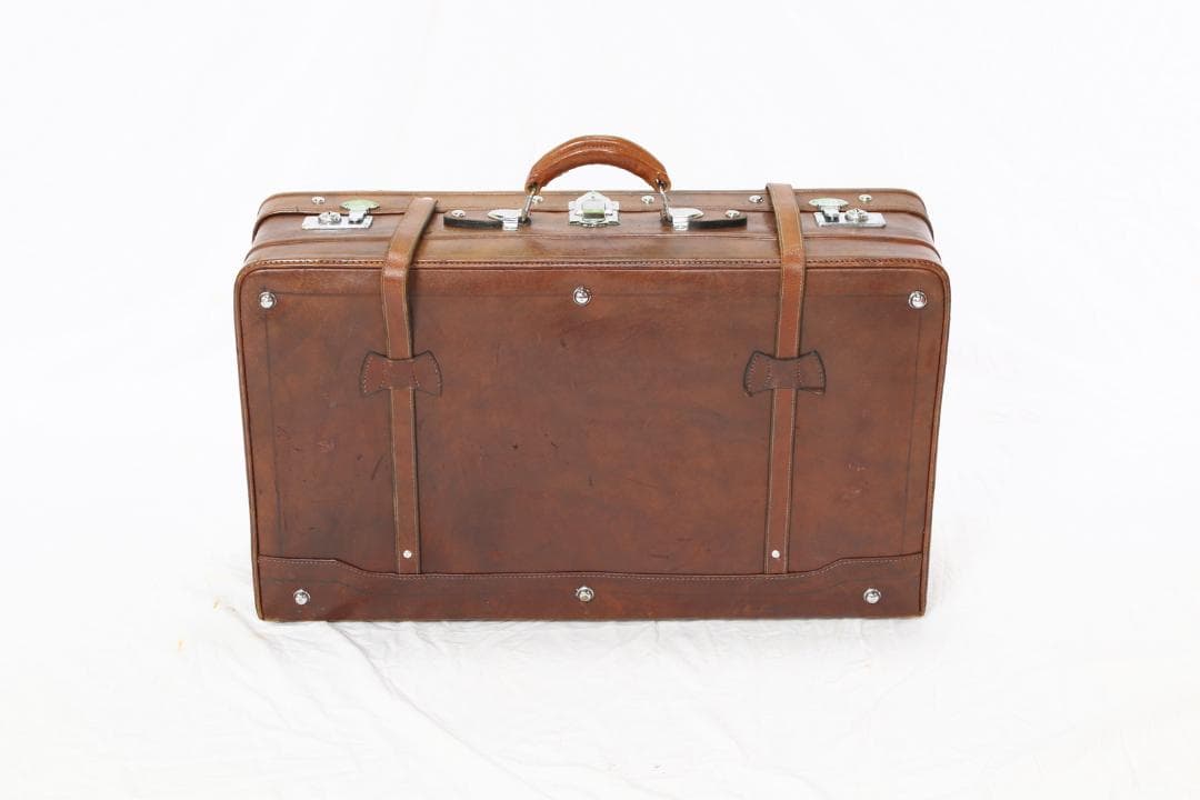 クラシックブラウンレザー風？旅行かばん