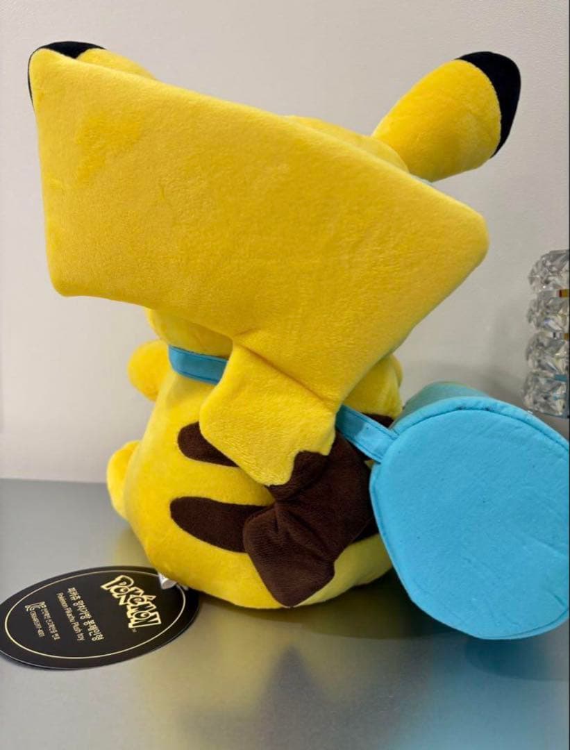 ピカチュウ　ぬいぐるみ　韓国限定