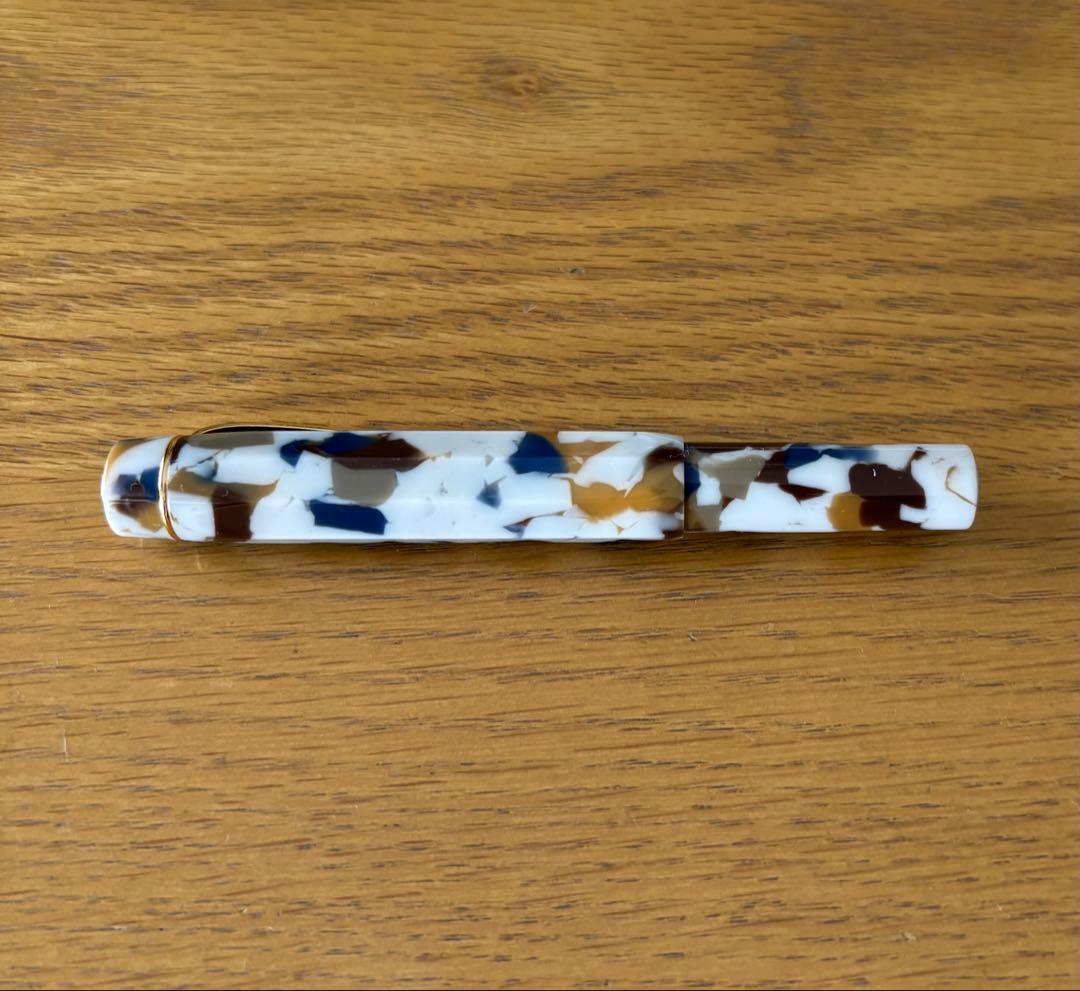 10/13まで値下げ カヴェコ 万年筆 アートスポーツ テラゾ EF