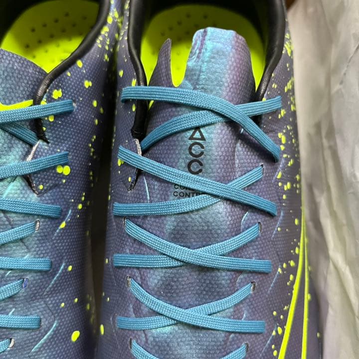 27 サッカースパイク ナイキ マーキュリアル ヴェイパー 10 HG-V