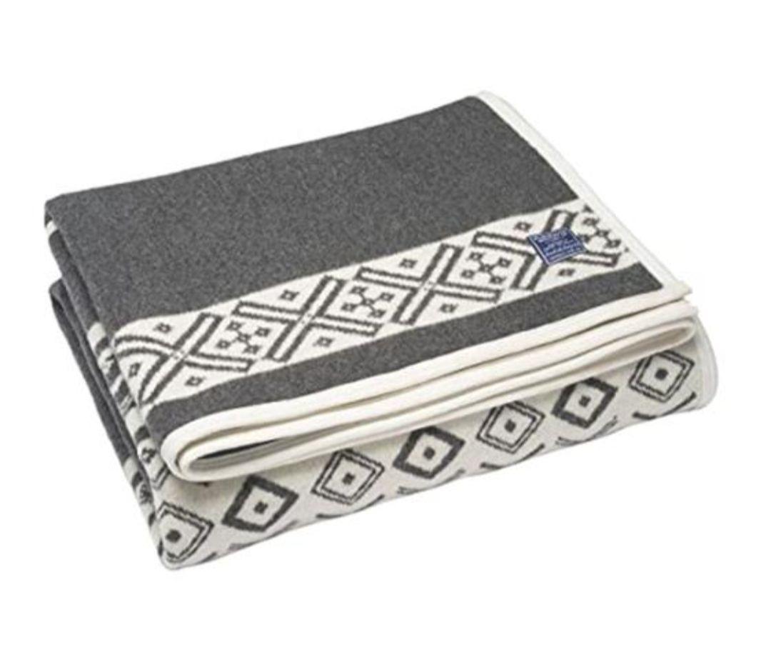 ファリバルト　ブランケット　180×220 tofte fair isle