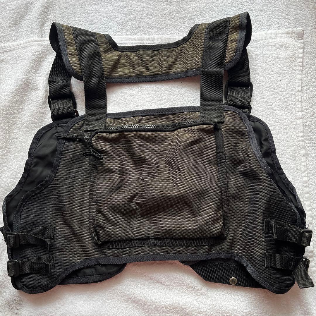 WHIPLASH FACTORY カーキ タクティカルベスト 雷魚　使用感あり