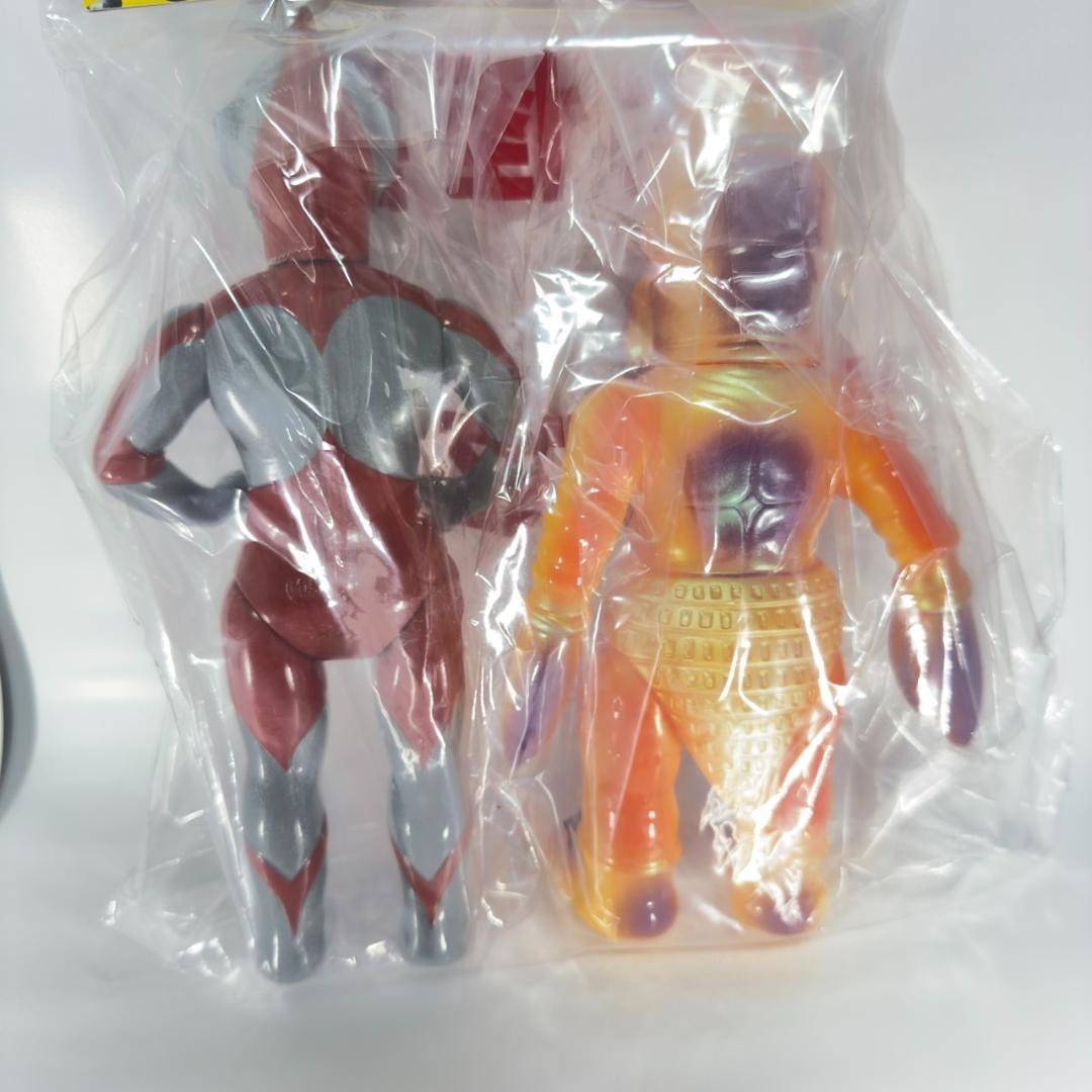 M1号 大怪獣対決セット ウルトラマン 対 バルタン星人二代目 ソフビ