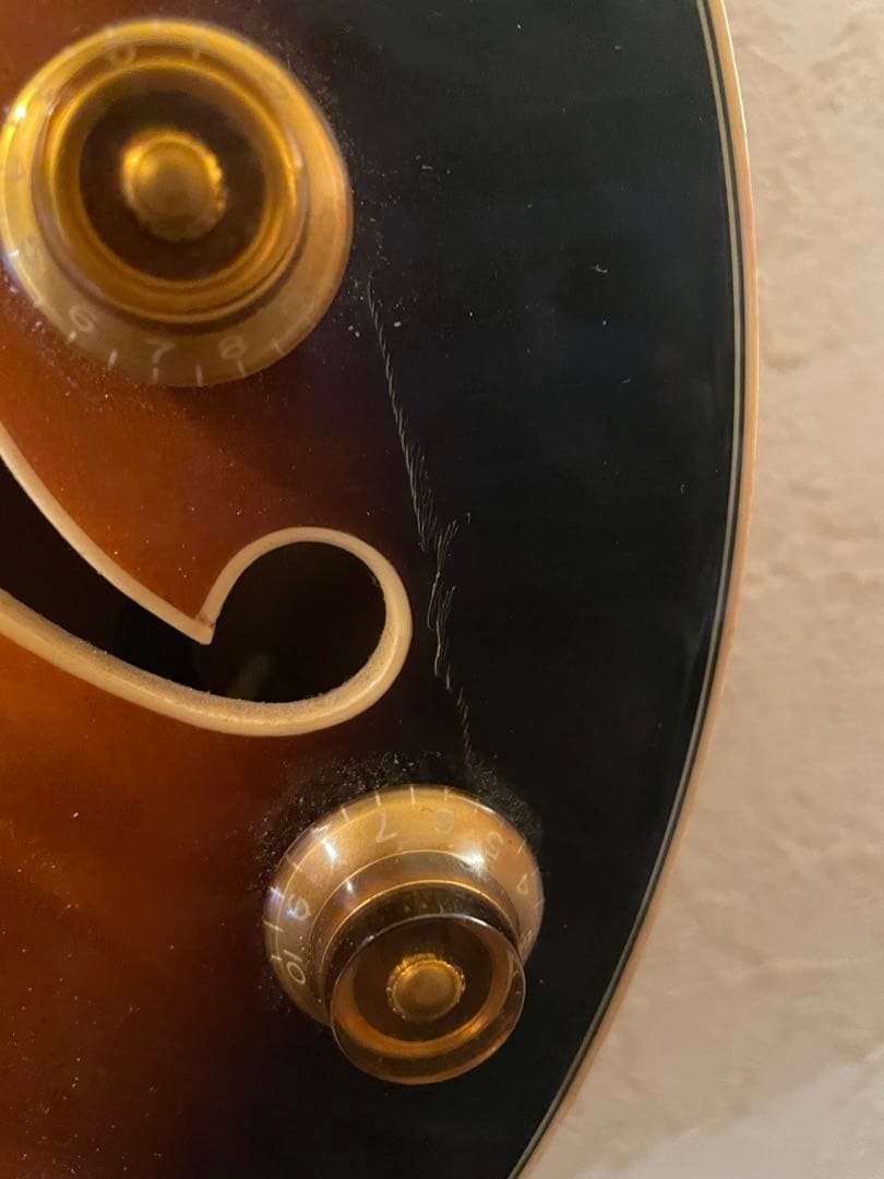 light　　　Ibanez Artcore AF75-BS フルアコ