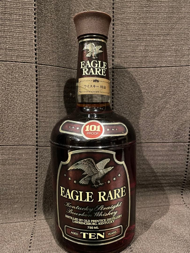 未開栓　イーグルレア 10年 古酒 特級表記　750ml 50.5% 紙封無し