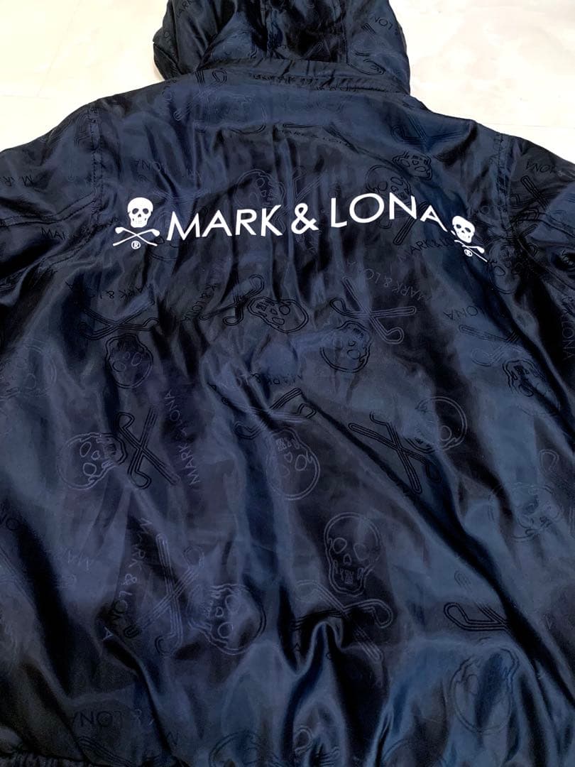 美品　正規品　レディース　MARK&LONA マークアンドロナ　軽量中綿ブルゾン