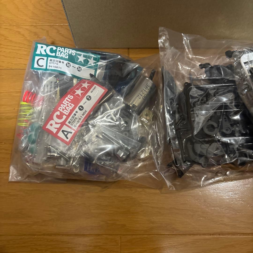 TAMIYA RAYBRIG NSX '99 RCカーキット