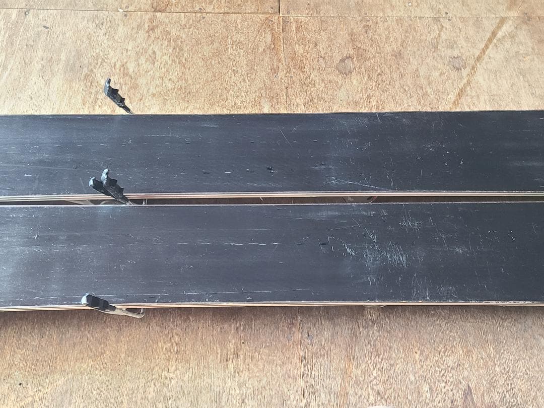 スキー 185cm VOLKL KURO 132mm + MARKER GRIFFON