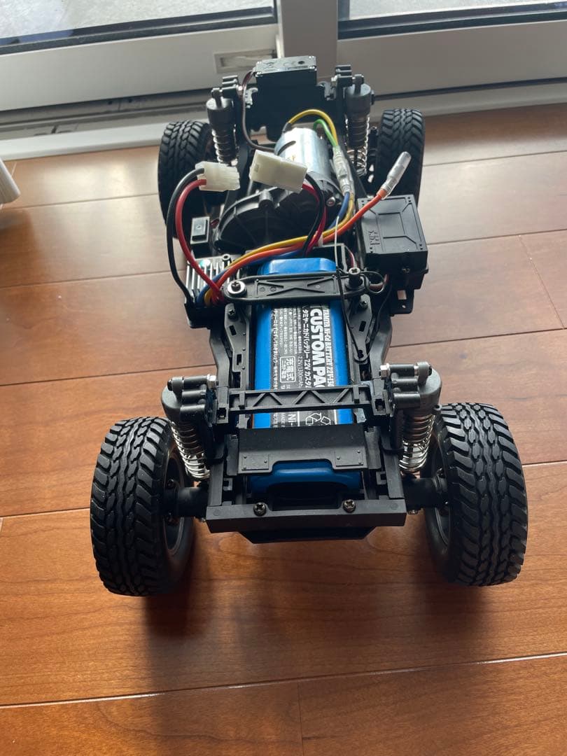 トヨタ ランドクルーザー 300 RCカーキット　バッテリーは付属しません