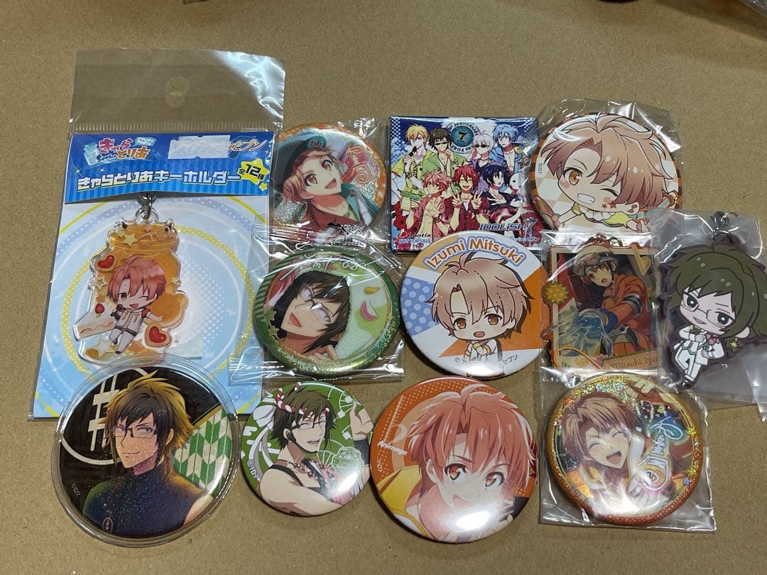 9999円→8999円‼️アニメ グッズ まとめ売り ノンジャンル 100点以上