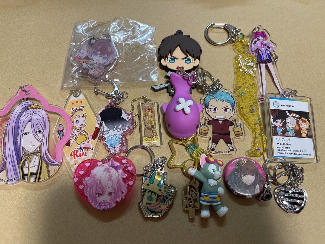 9999円→8999円‼️アニメ グッズ まとめ売り ノンジャンル 100点以上